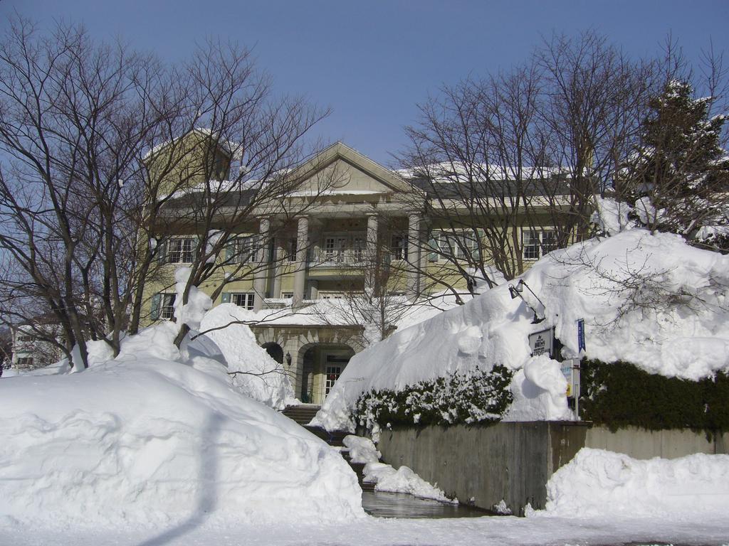 Naeba Springs Hotel Yuzawa  Exterior photo